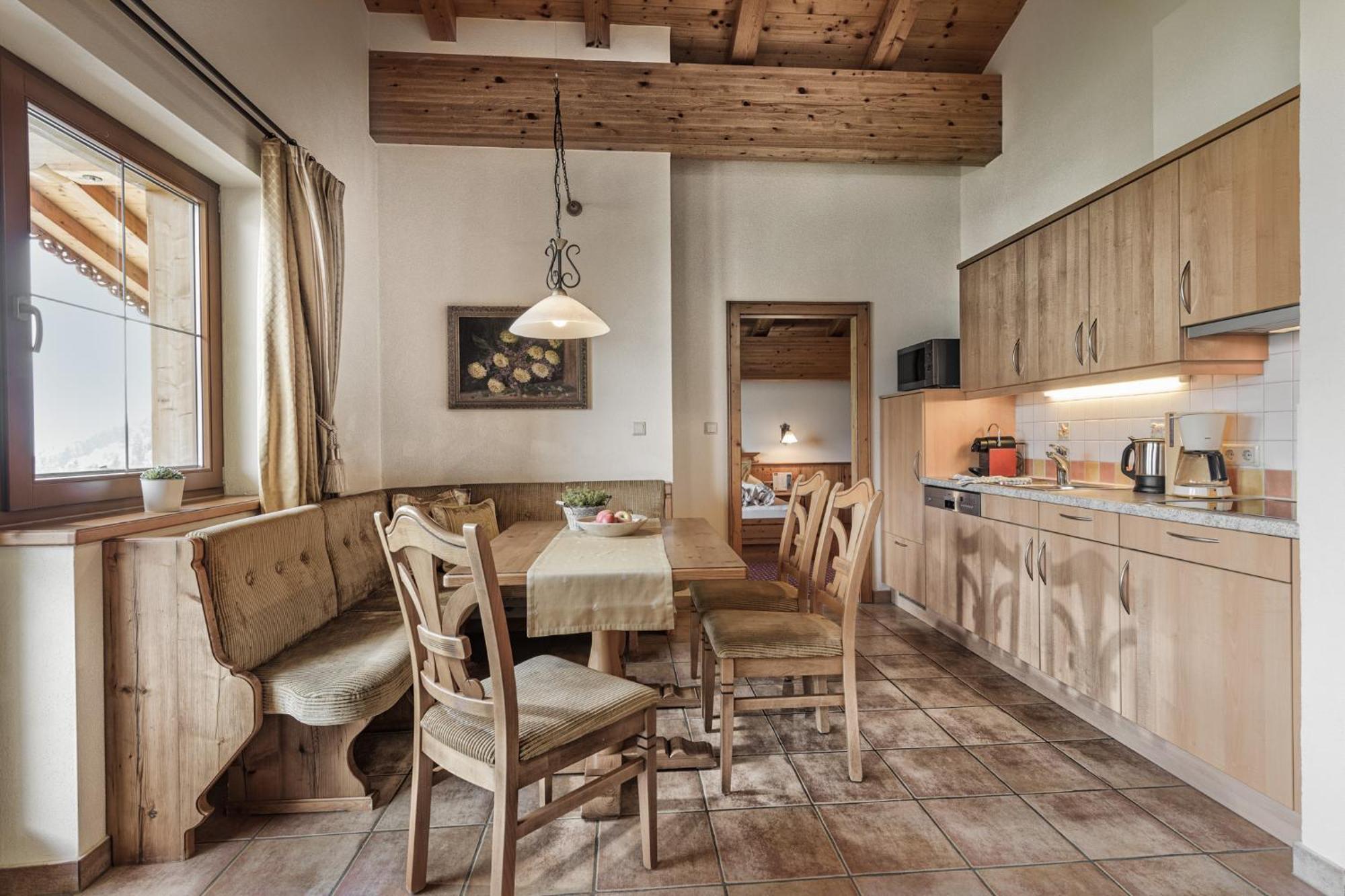 Aster Boutique Hotel & Chalets Fuegenberg Eksteriør billede