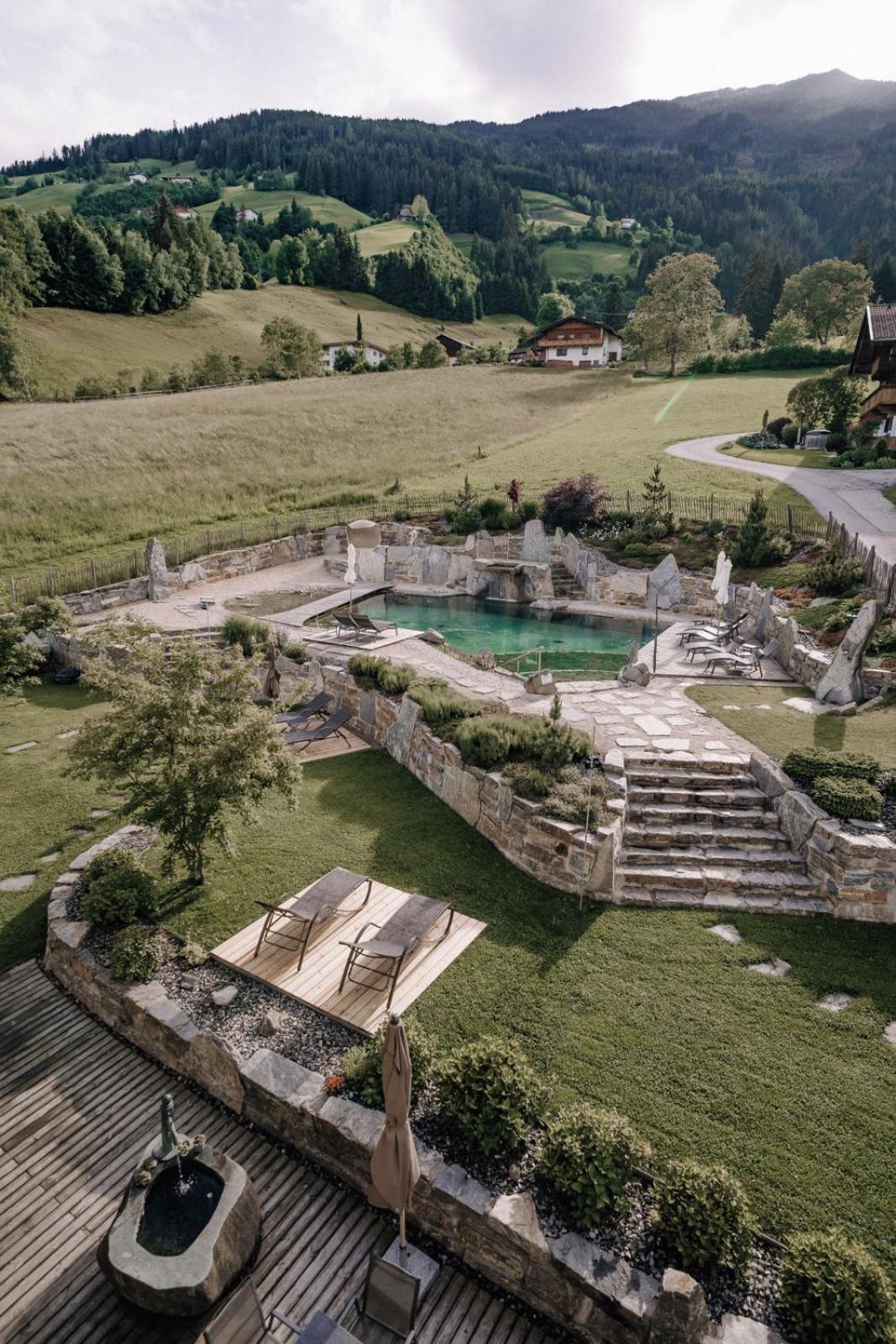 Aster Boutique Hotel & Chalets Fuegenberg Eksteriør billede